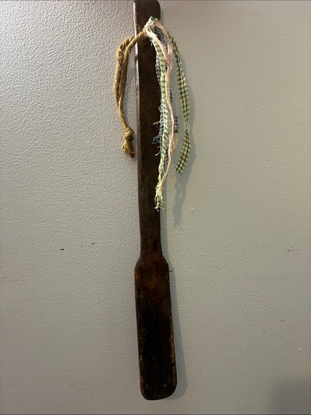 Rustic Brown Wooden Paddle Wall Accent with Fabric Tassel - Picture 2 of 6